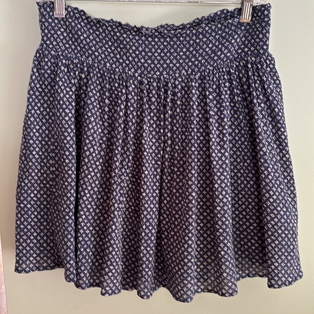 Old Navy Y2K Navy Blue White Smocked Waist Skater Skirt Women’s Size Medium M